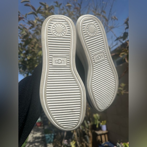 Womens UGG Ashby spill seam black sneakers #6.5 - Picture 7 of 8